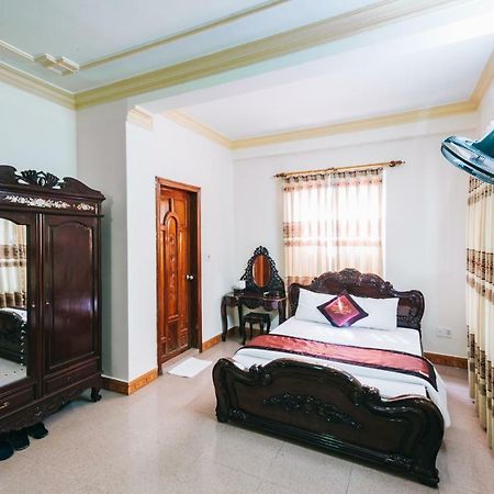Khach San Thanh Loan Hoang Nga 外观 照片