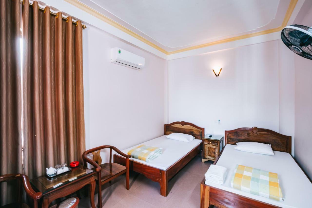 Khach San Thanh Loan Hoang Nga 外观 照片